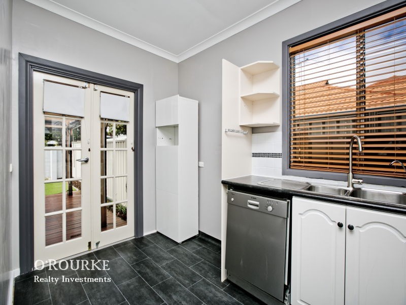 213 Huntriss Road, Doubleview WA 6018