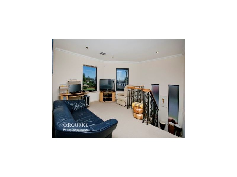 2a Mahlberg Avenue, Woodlands WA 6018