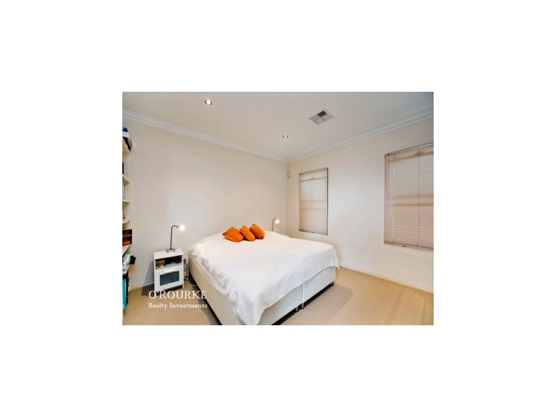 2a Mahlberg Avenue, Woodlands WA 6018