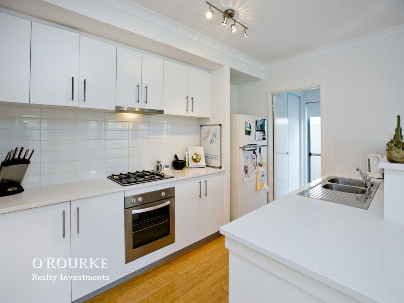 261 b Hancock Street, Doubleview WA 6018