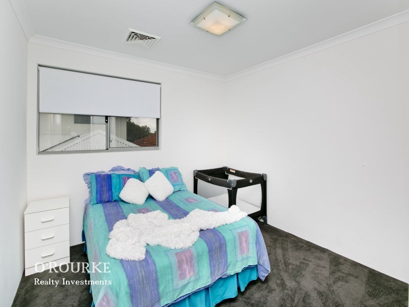 261 b Hancock Street, Doubleview WA 6018