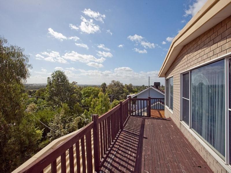 7 Panton Crescent, Karrinyup WA 6018