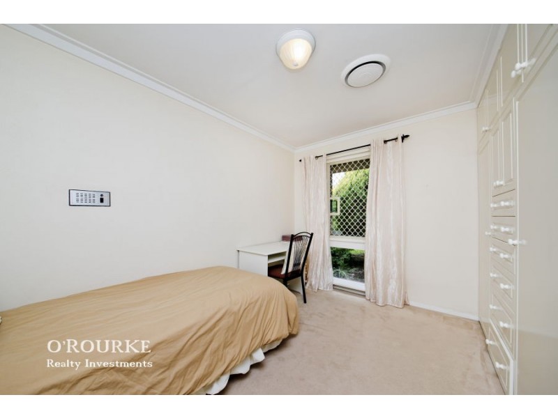 25 Rowsley Way, Carine WA 6020