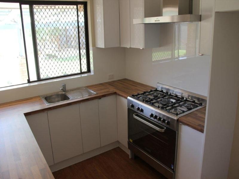 7 Adelaide Circle, Craigie WA 6025