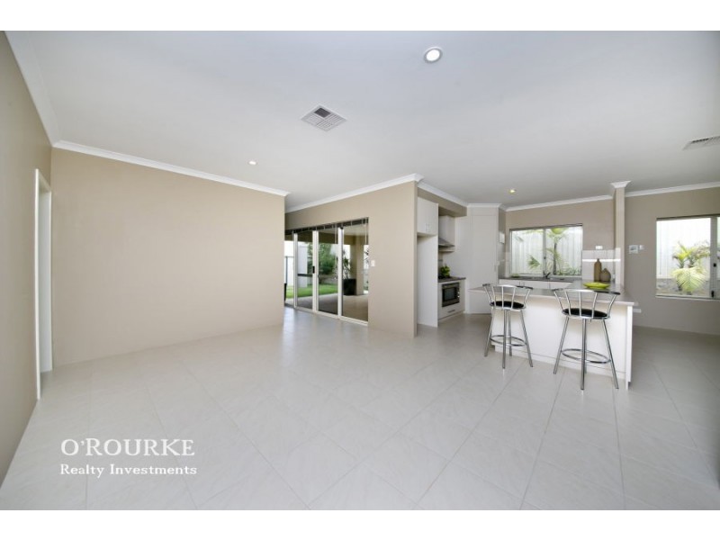 3 Gale Lane, Carramar WA 6031