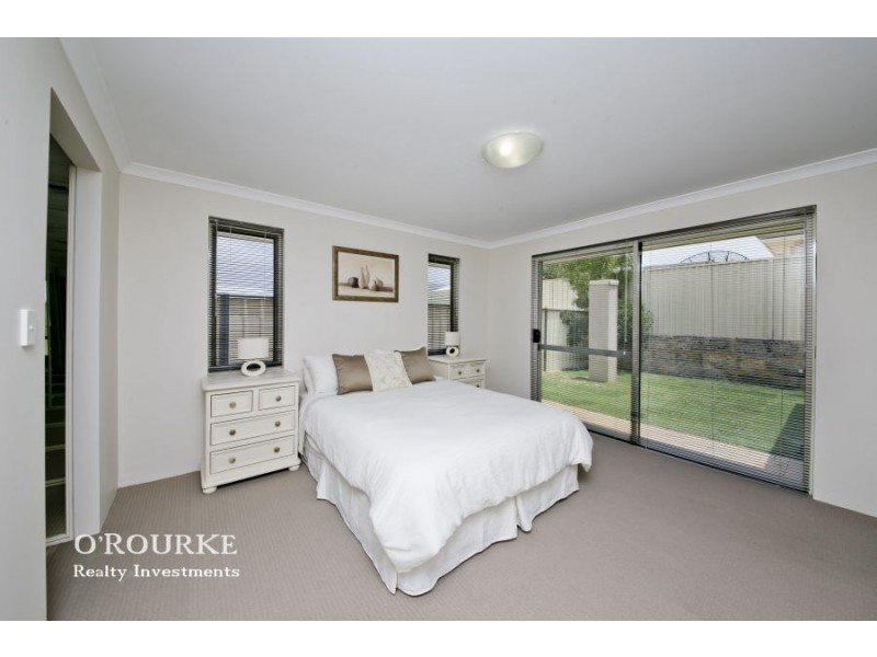 3 Gale Lane, Carramar WA 6031