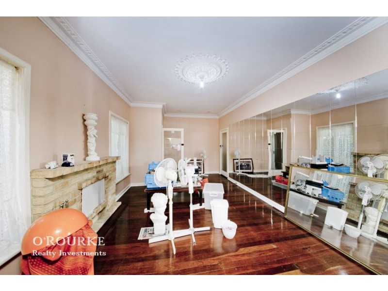 14 Beatrice Street, Doubleview WA 6018