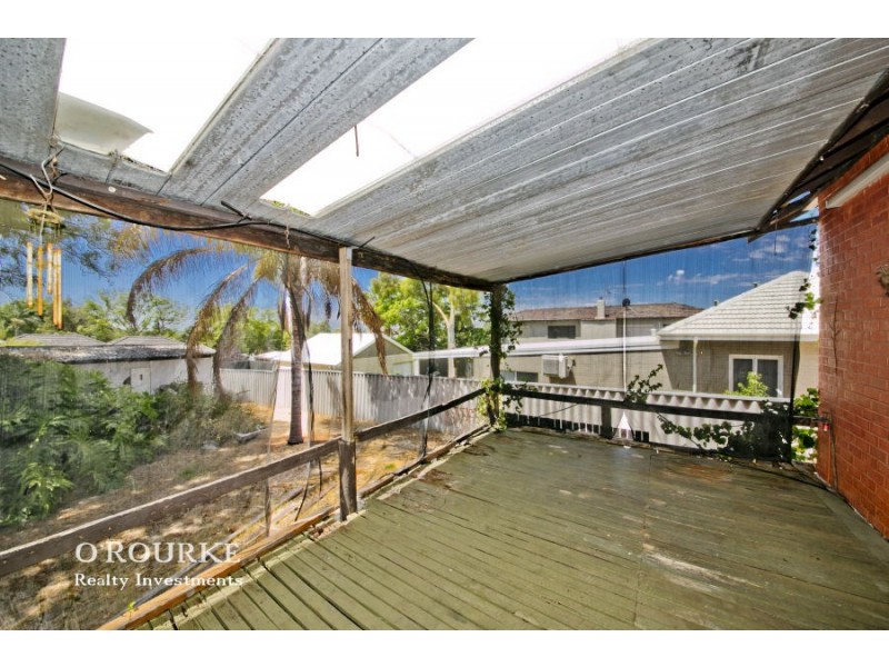 14 Beatrice Street, Doubleview WA 6018