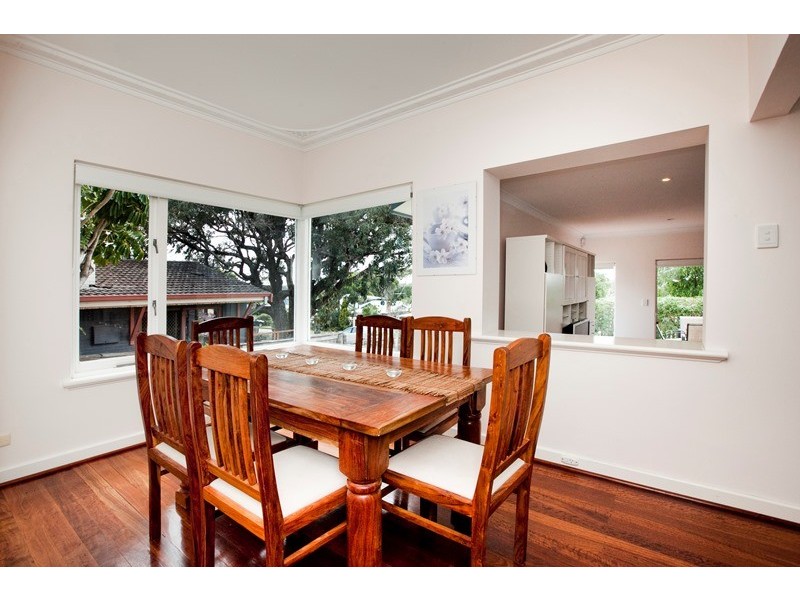 14 Haysom Street, Trigg WA 6029