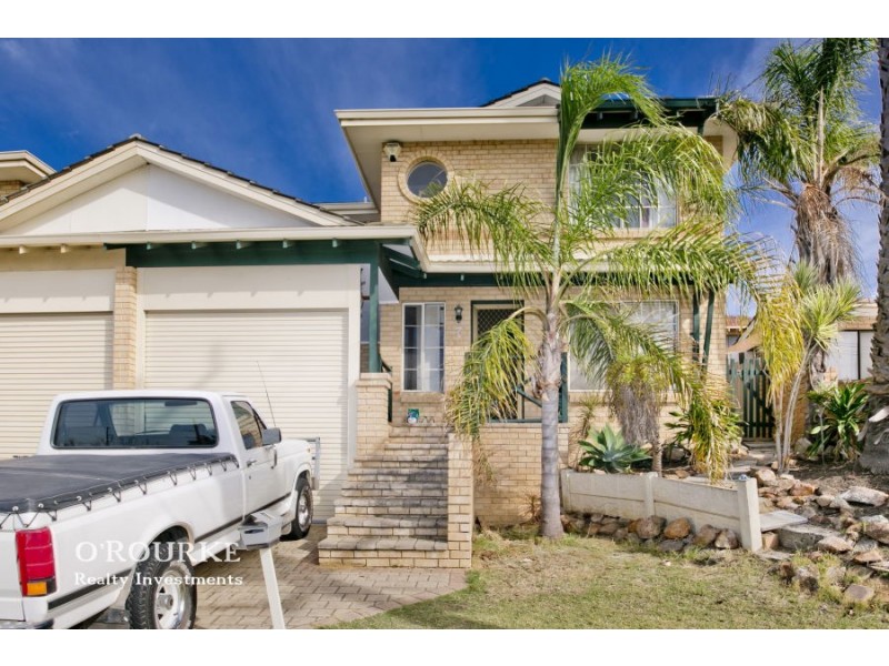 7 Bowra Ave, Woodlands WA 6018