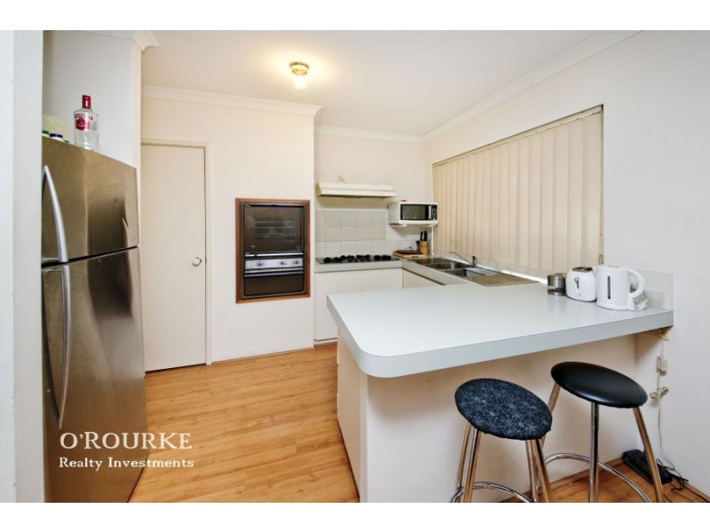 7 Bowra Ave, Woodlands WA 6018