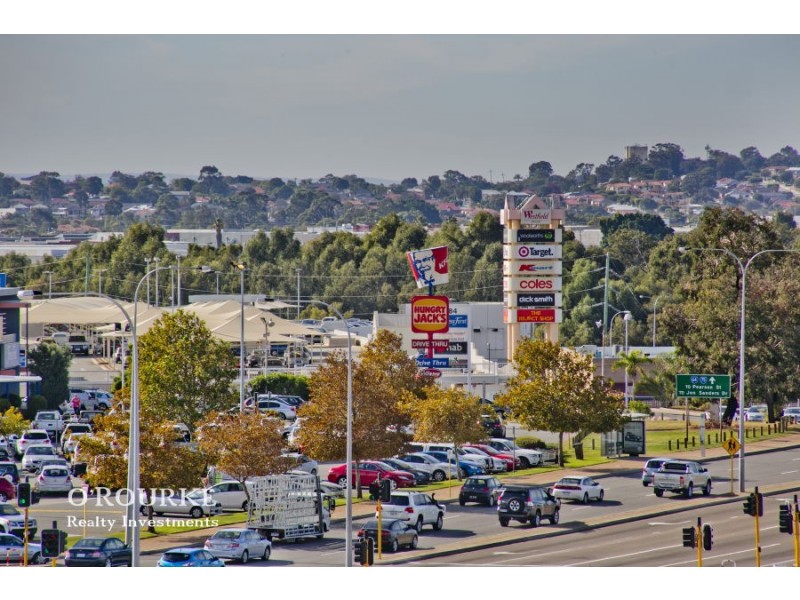 7 Bowra Ave, Woodlands WA 6018