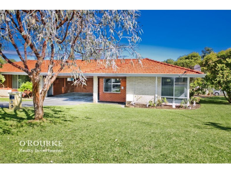 12 Turnbull Way, Trigg WA 6029