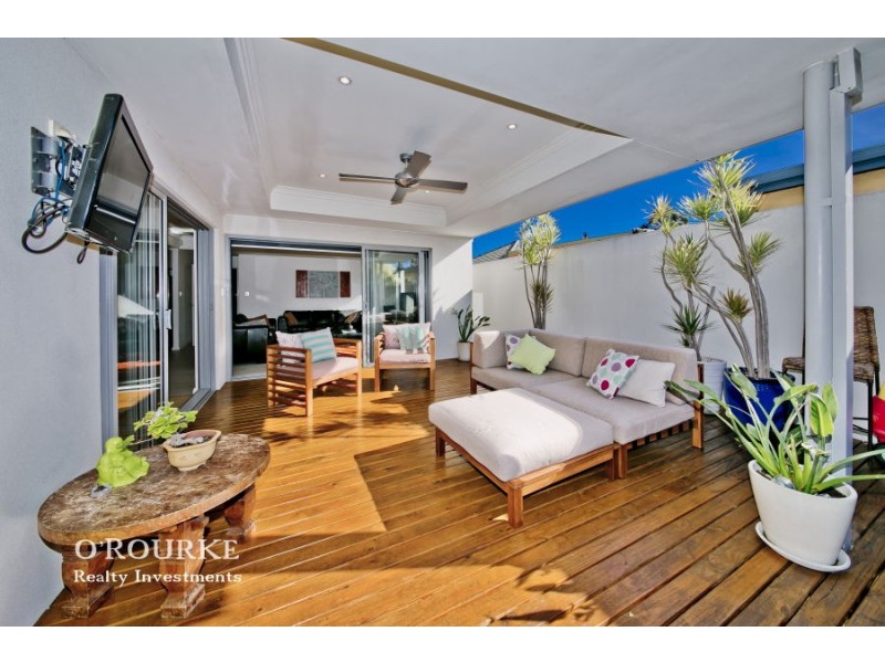 5 a Penelope Place, Innaloo WA 6018