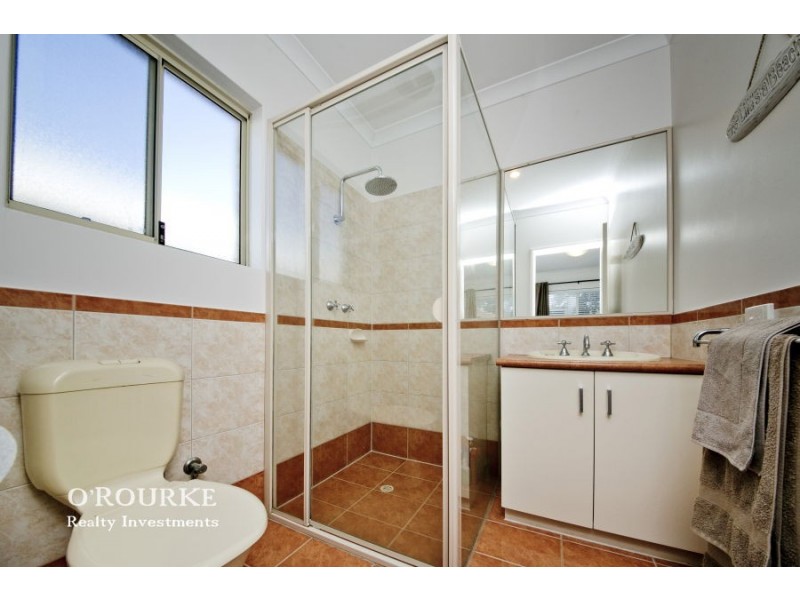 9B Hodges Place, Innaloo WA 6018