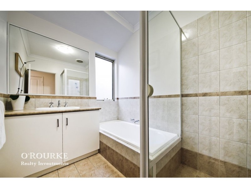 9B Hodges Place, Innaloo WA 6018