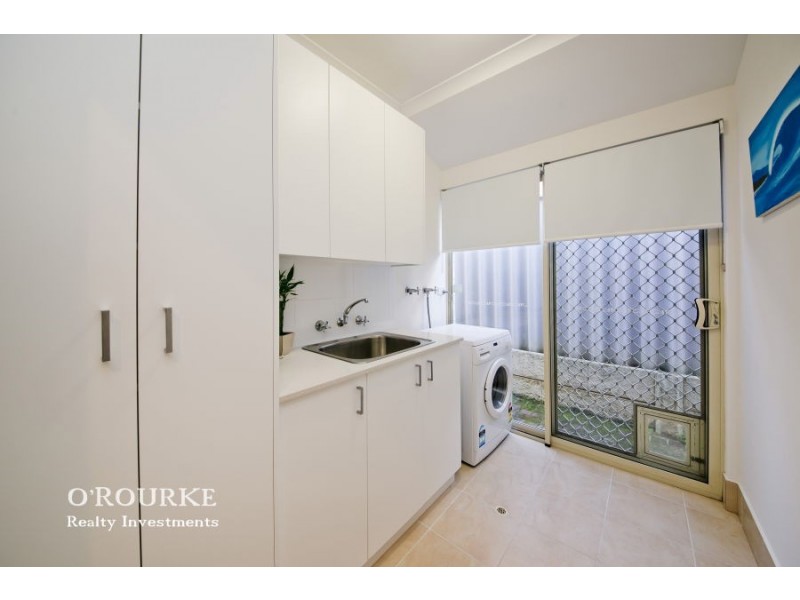 9B Hodges Place, Innaloo WA 6018