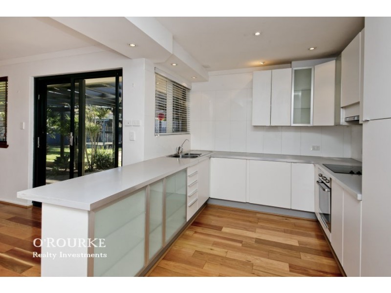 21 Maple Street, Greenwood WA 6024