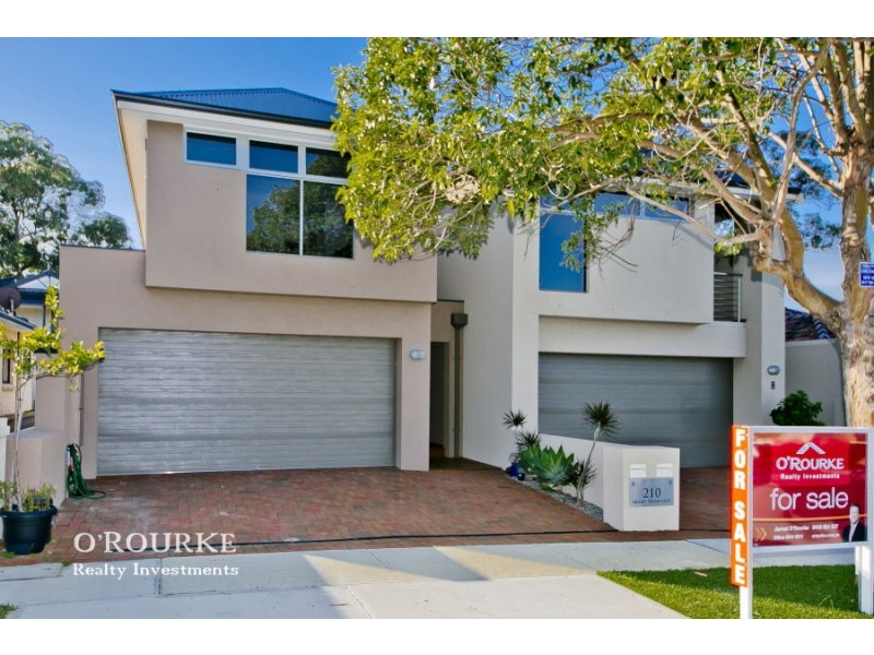 210 a Grand Prom, Doubleview WA 6018