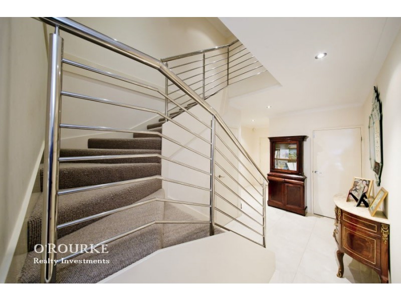 210 a Grand Prom, Doubleview WA 6018