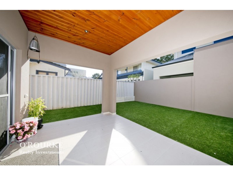 210 a Grand Prom, Doubleview WA 6018