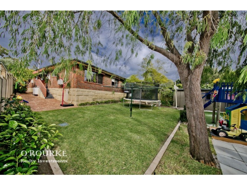 48 Newborough Street, Karrinyup WA 6018