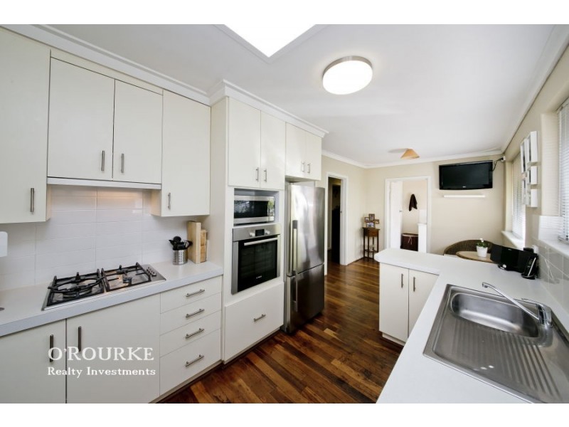 48 Newborough Street, Karrinyup WA 6018