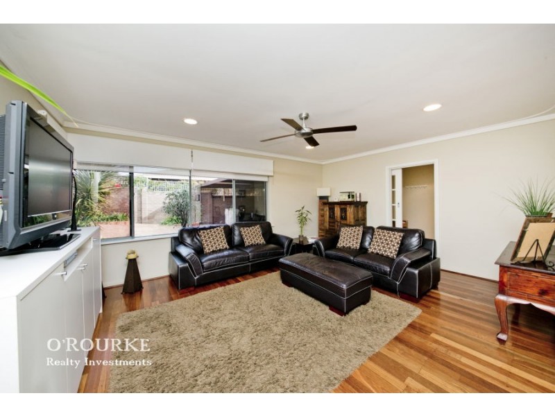 48 Newborough Street, Karrinyup WA 6018