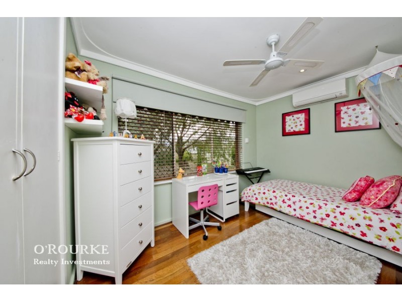 48 Newborough Street, Karrinyup WA 6018