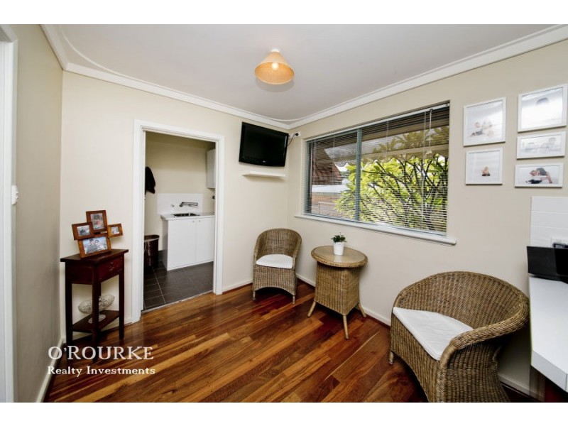 48 Newborough Street, Karrinyup WA 6018