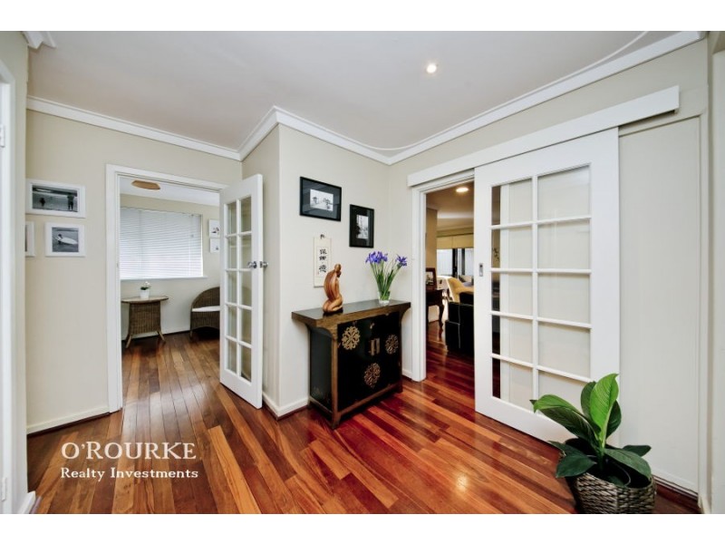 48 Newborough Street, Karrinyup WA 6018