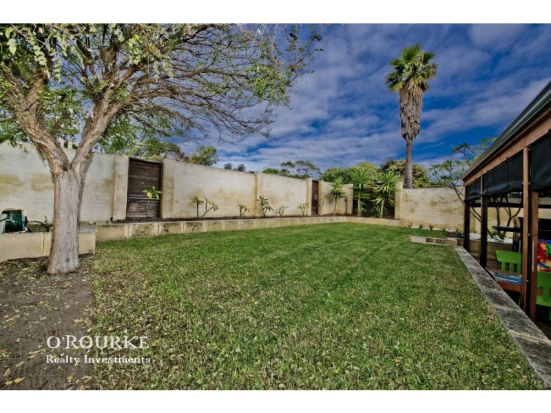 48 Newborough Street, Karrinyup WA 6018