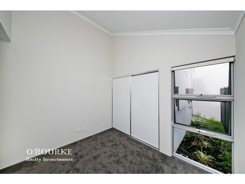 15 Ozone Parade, Trigg WA 6029