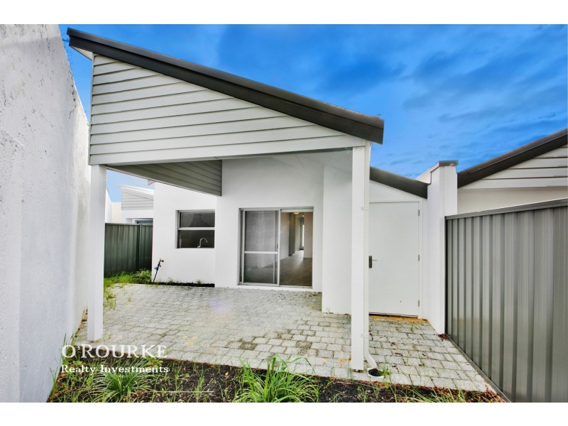 15 Ozone Parade, Trigg WA 6029