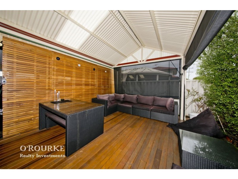 5 a Lake Edge Court, Gwelup WA 6018