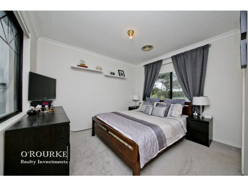 5 a Lake Edge Court, Gwelup WA 6018