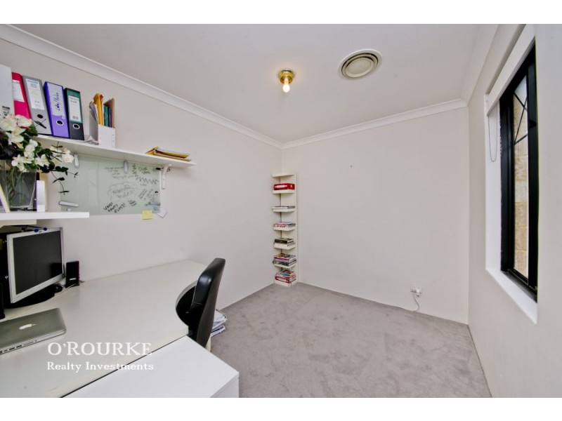 5 a Lake Edge Court, Gwelup WA 6018