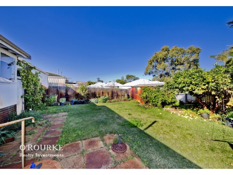 63 Beatrice Street, Innaloo WA 6018