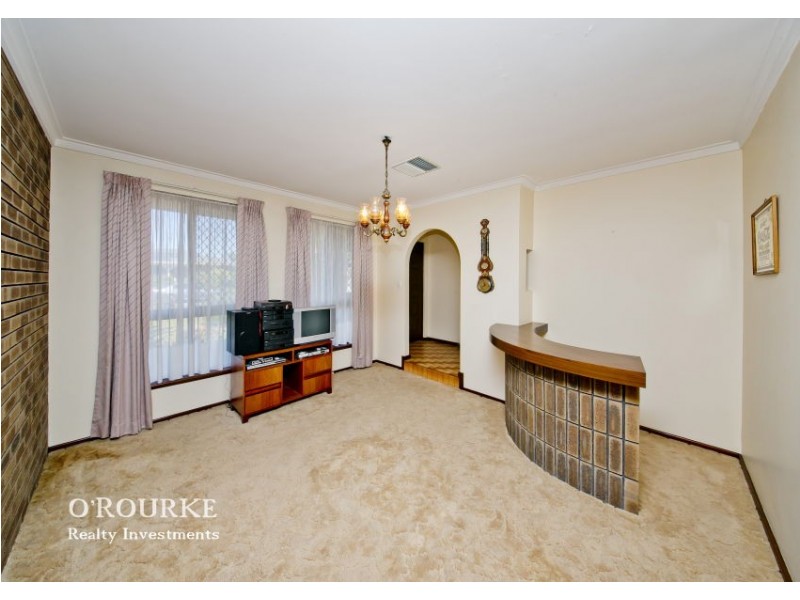 30 Oriole Street, Stirling WA 6021