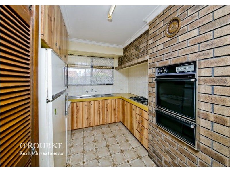 30 Oriole Street, Stirling WA 6021