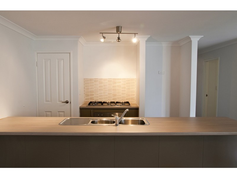 11 Harrison Lane, Madeley WA 6065