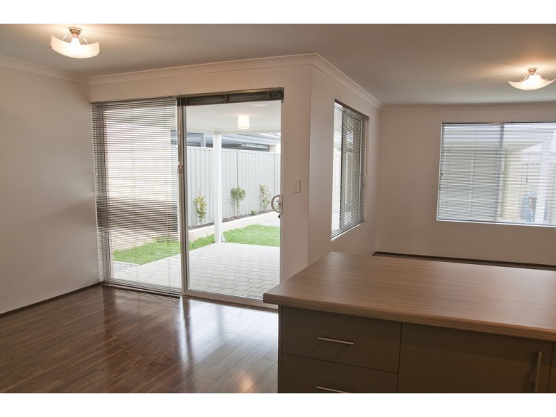 11 Harrison Lane, Madeley WA 6065