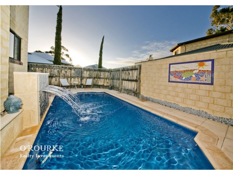 3 Crabbe Place, Karrinyup WA 6018