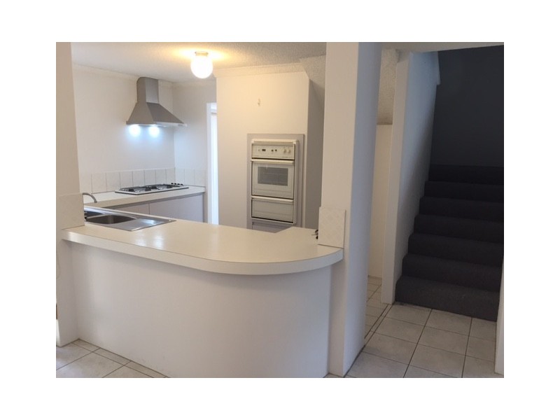 12/5 Brentham Street, Leederville WA 6007