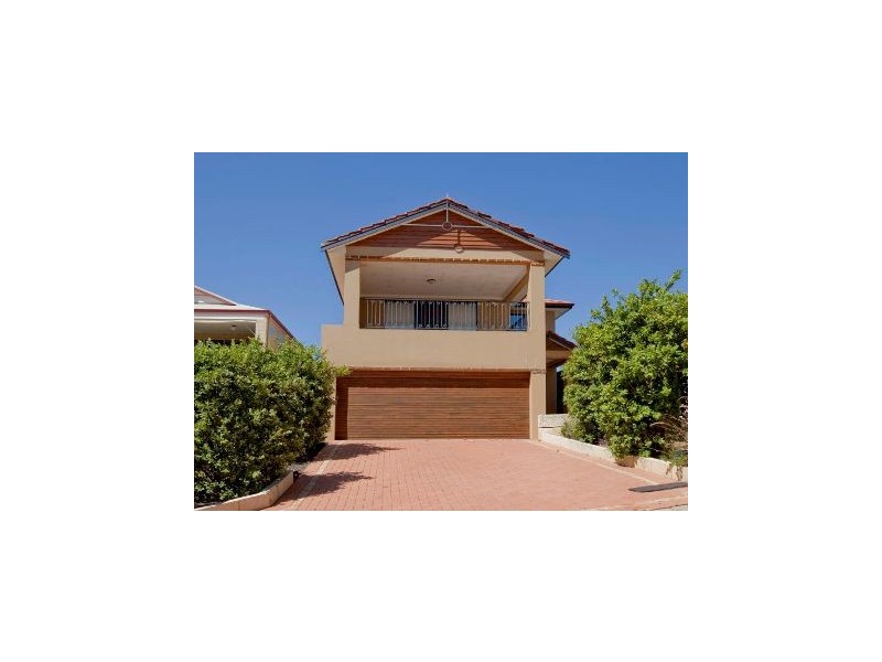 8 Contacio Cove, Trigg WA 6029