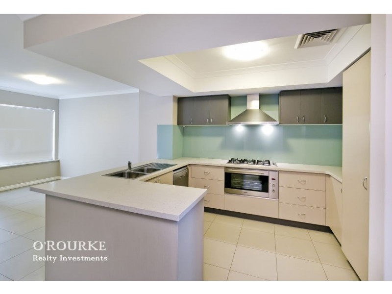 9B Civic Place, Stirling WA 6021