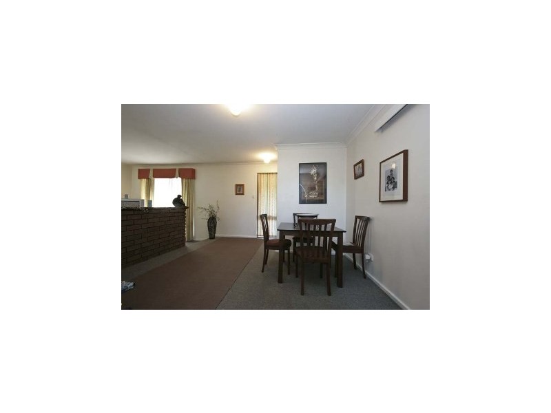 34 Allinga Crescent, Craigie WA 6025