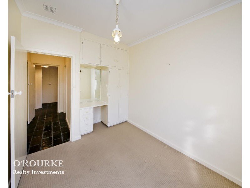 249 Grand Promenade, Doubleview WA 6018
