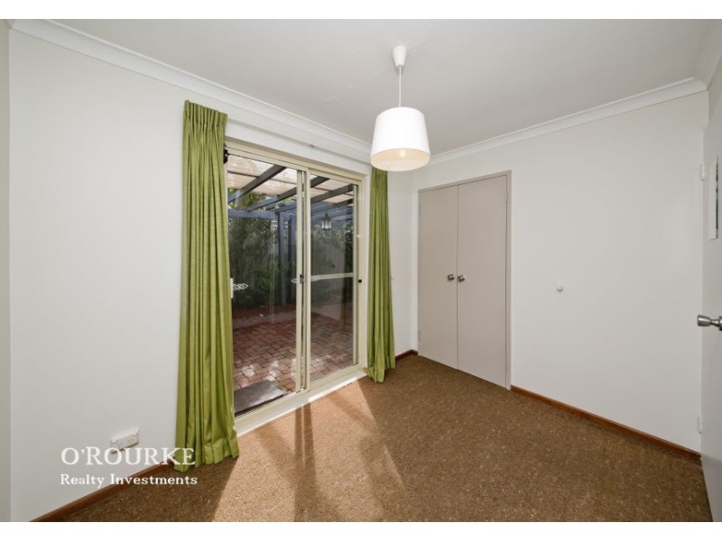 9a Belhus Drive, Trigg WA 6029
