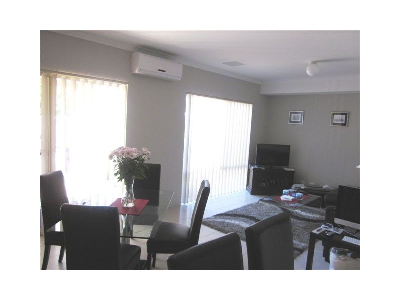 8/7 Hertha Road, Innaloo WA 6018